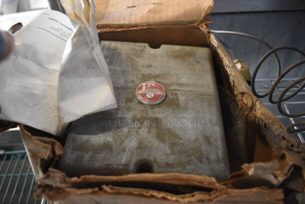 2 Various Penn Items Including Temperature Control. 6x6x4. 2 Times Your Bid! - Image 3 of 4