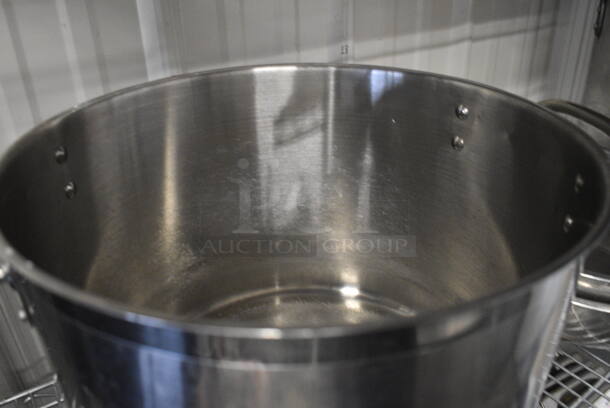 Metal Stock Pot. 18x14x11 - Image 2 of 3