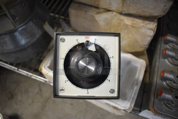 5 ATC Metal Timers. 4x6x4. 5 Times Your Bid! - Image 3 of 5