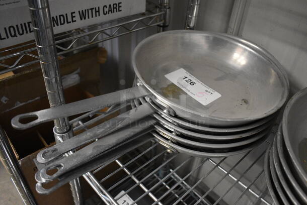 5 Metal Skillets. 18x10.5x2. 5 Times Your Bid! - Image 1 of 3