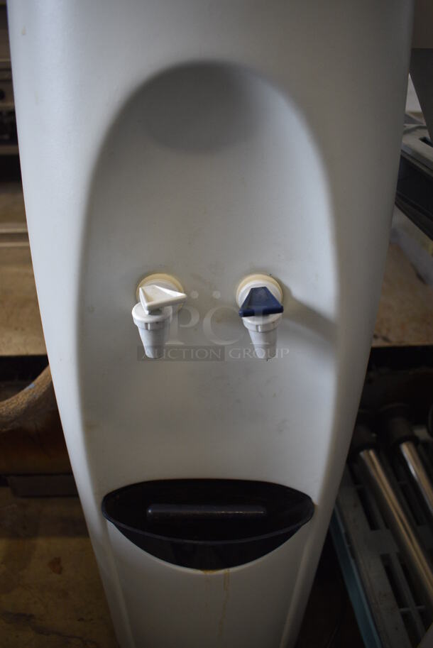 Model RW115PNR Floor Style Water Cooler Base. 115 Volts, 1 Phase. 13x13x54. Tested and Working! - Image 4 of 7