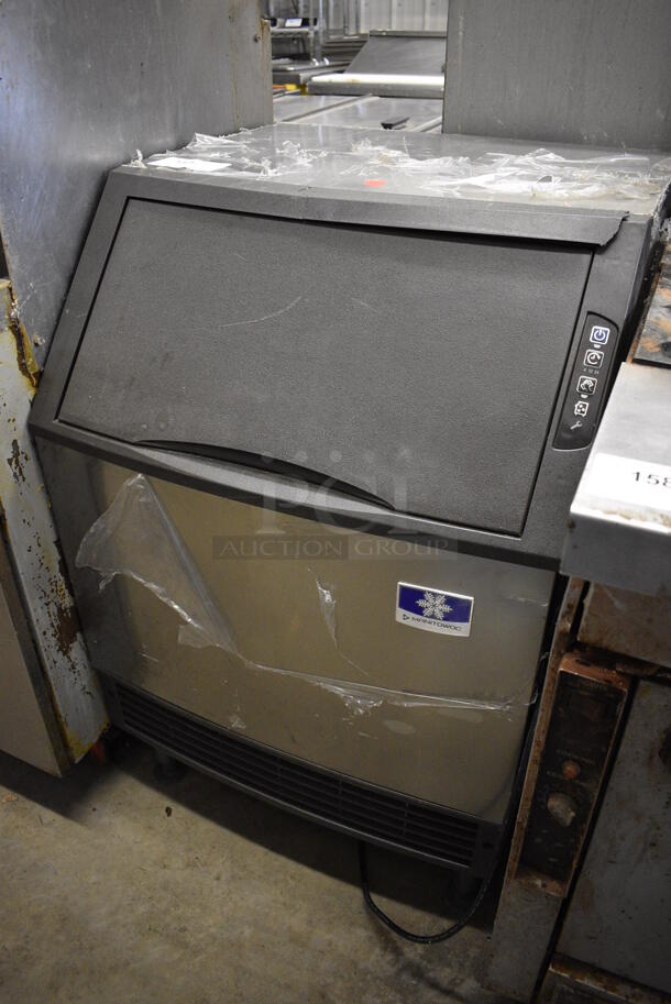 BRAND NEW! SWEET! Manitowoc Model URF014QA-161B Stainless Steel Commercial Self Contained Ice Machine. 115 Volts, 1 Phase. 26x28x40 - Image 2 of 8