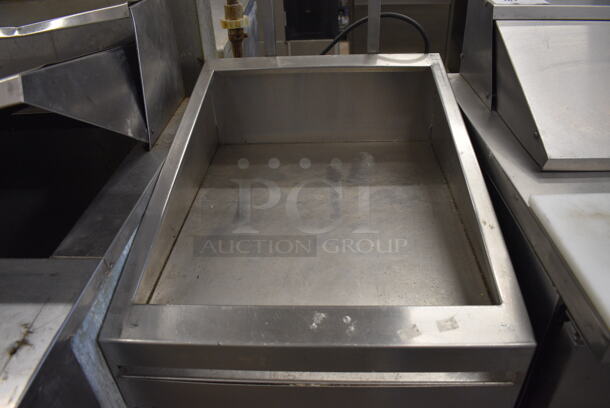 NICE! Stainless Steel Commercial 2 Drawer Food Warmer w/ Dumping Station on Commercial Casters. 20.5x31x54. Tested and Working! - Image 3 of 7