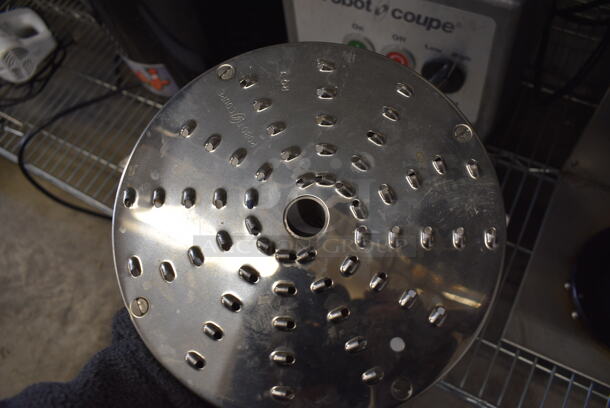 BRAND NEW! Robot Coupe Model RG3 Stainless Steel Commercial Shredding Blade for Food Processor. 7.5x7.5x2 - Image 3 of 5