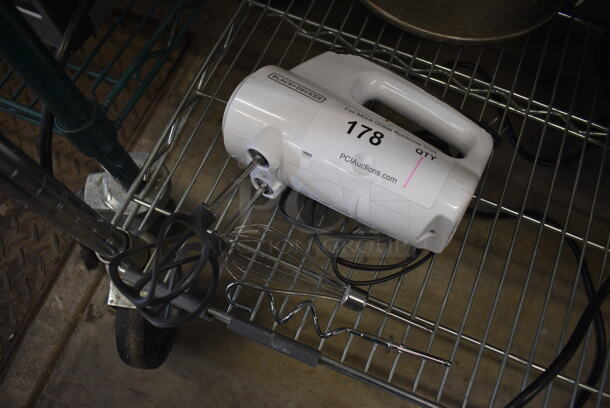 Black & Decker White Hand Mixer. 3.5x8x11. Tested and Working!