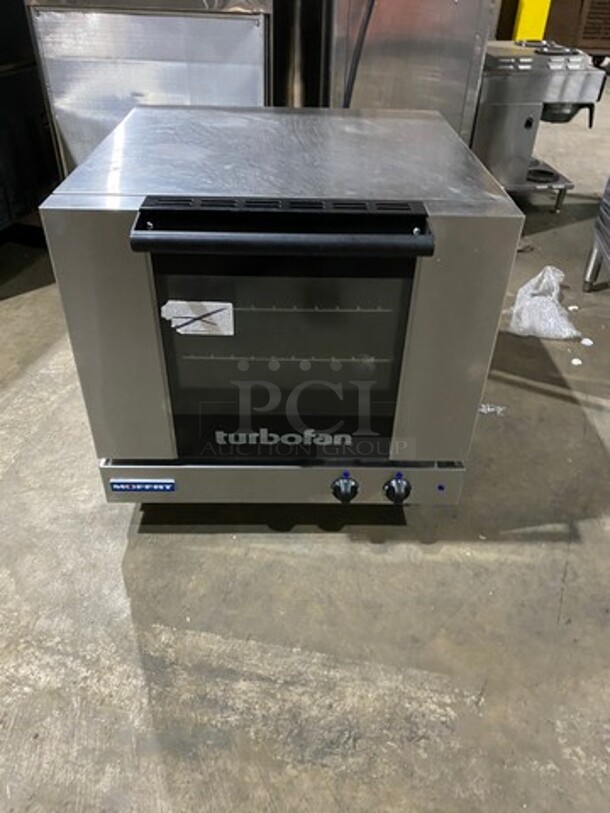 Moffat Turbofan Countertop Convection Oven! All Stainless Steel! With View Through Door! Model E23M3 Serial 1780932! 208V! On Legs!