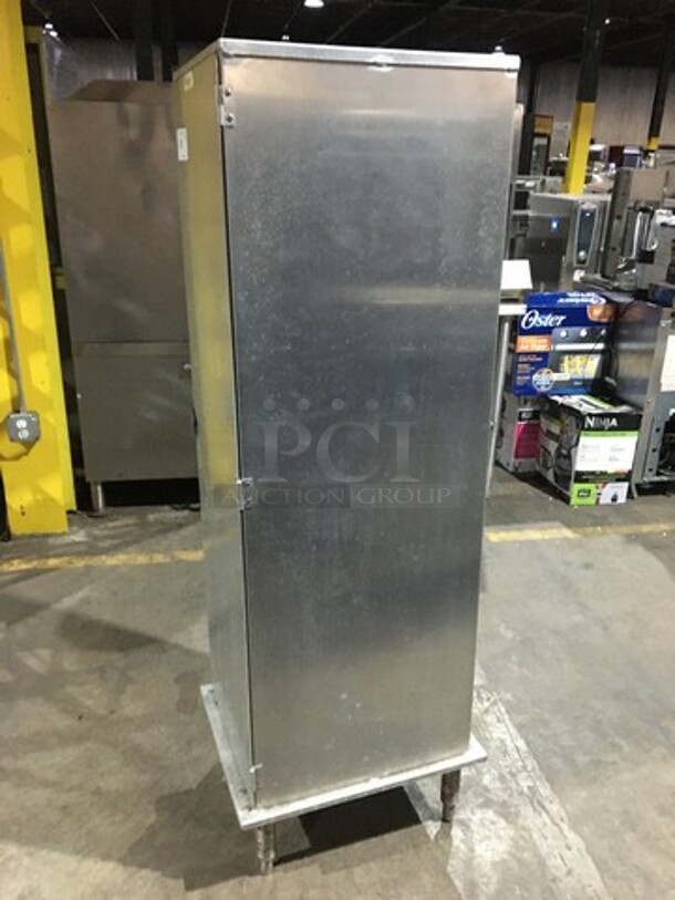 Lockwood Commercial Enclosed Pan Rack! Model CA60RR25! On Legs! - Image 4 of 8