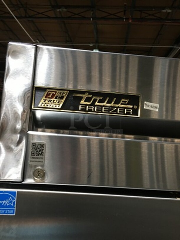 True Commercial Single Door Reach In Freezer! All Stainless Steel! Model T23F Serial 7916296! 115V 1 Phase! On Commercial Casters! - Image 7 of 8