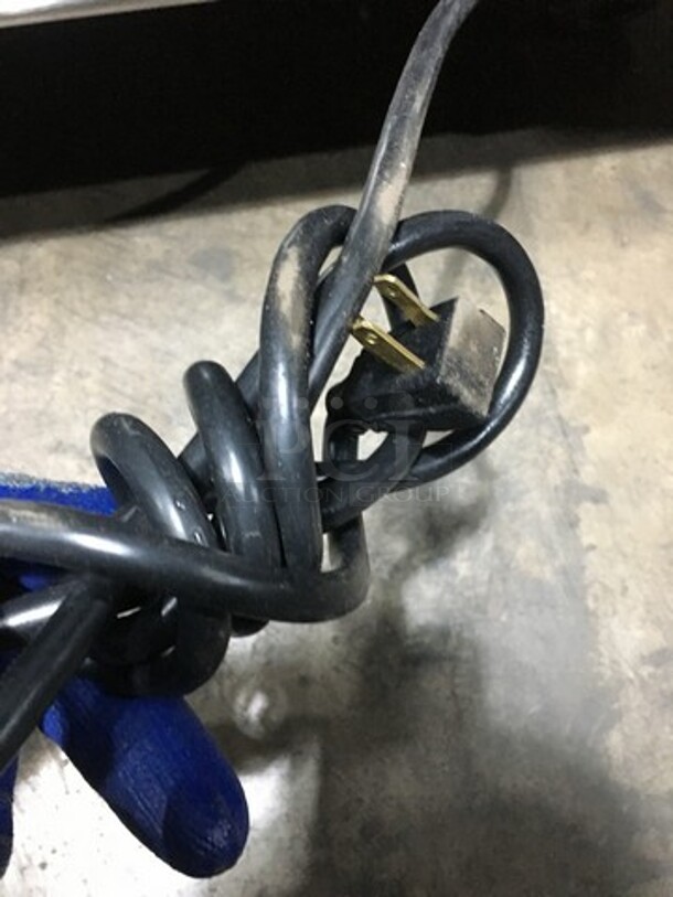 True Commercial Single Door Reach In Freezer! All Stainless Steel! Model T23F Serial 7916296! 115V 1 Phase! On Commercial Casters! - Image 8 of 8