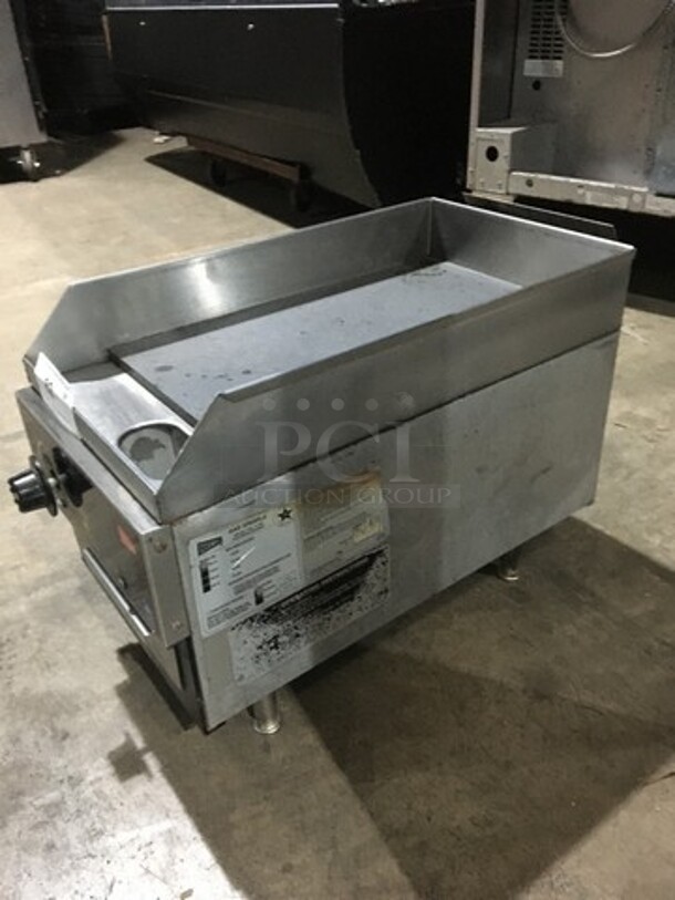 Cecilware Commercial Countertop Natural Gas Powered Flat Griddle! With Back & Side Splashes! Model BG12! On Legs! - Image 2 of 10