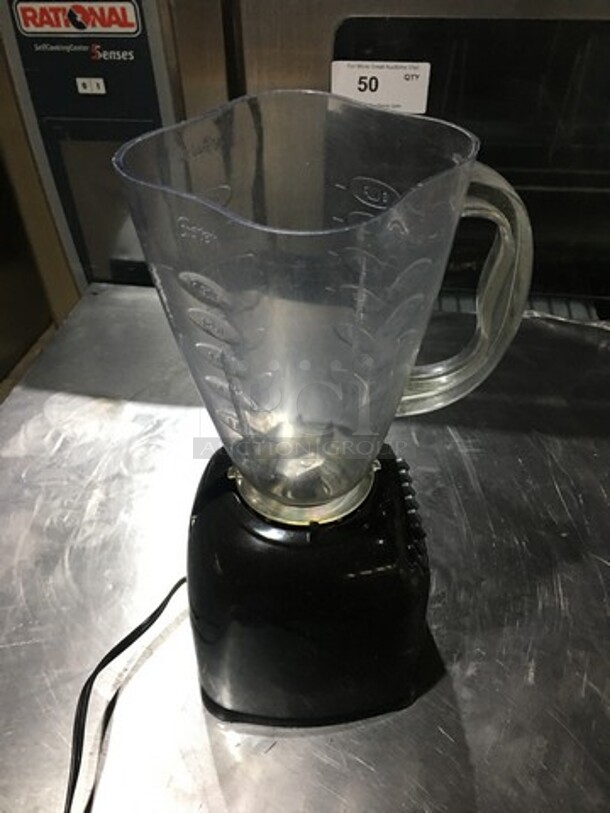 Oster Countertop Blender!  - Image 3 of 7