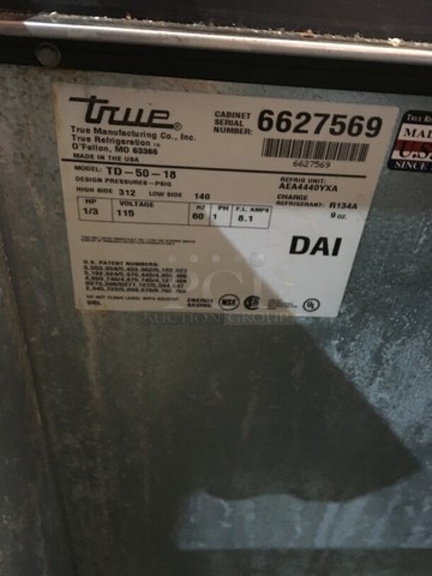 True Commercial Under The Counter Beer Bottle Cooler! With 2 Stainless Steel Sliding Top Doors! Model TD5018 Serial 6627569! 115V 1Phase! - Image 6 of 7