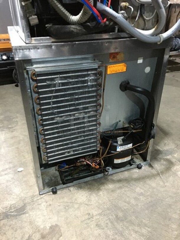 Delfield Commercial Single Door Lowboy! All Stainless Steel! Model 406STAR4 Serial 0702152002384! 115V 1Phase!  - Image 4 of 8
