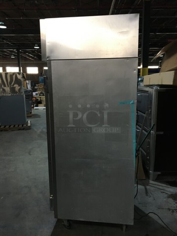 Victory Commercial Single Door Reach In Refrigerator! With Poly Coated Racks! All Stainless Steel! - Image 3 of 9