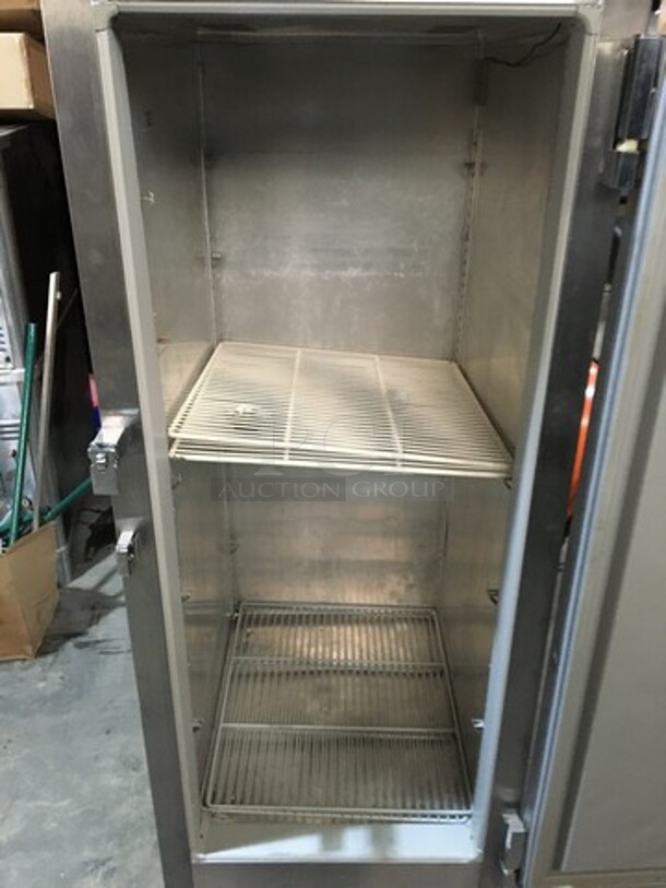 Victory Commercial Single Door Reach In Refrigerator! With Poly Coated Racks! All Stainless Steel! - Image 5 of 9