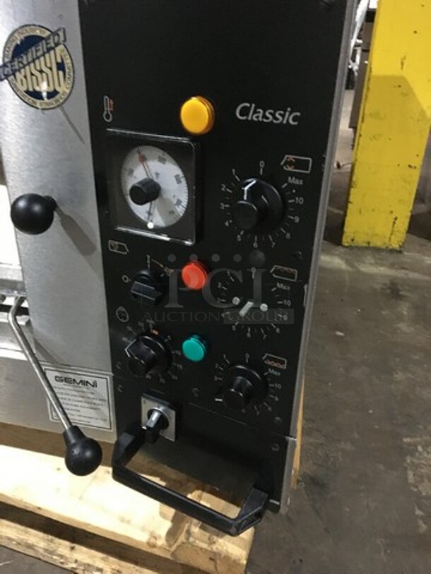 WOW! Sveba Dahlin Electric Powered Single Deck Baking/Pizza Oven! All Stainless Steel! Model DC12DD Serial M2049111/0313! 208/230/115V! On Commercial Casters! - Image 6 of 9