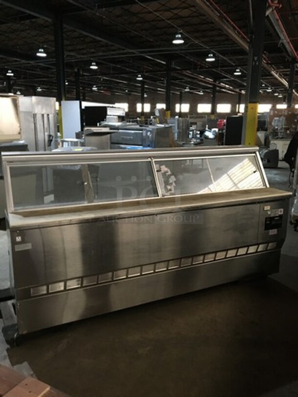 Federal Industries Commercial Refrigerated Deli Display Case! With 2 Sliding Rear Doors! With Commercial Cutting Board! All Stainless Steel Body! Model SQ8CD Serial 07121947296! 120V 1Phase! - Image 3 of 10