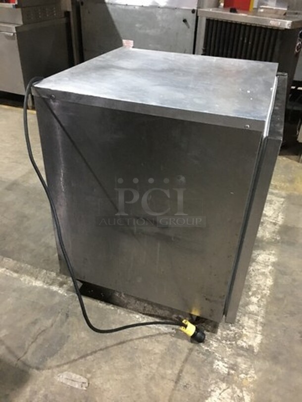 Delfield Commercial Single Door Lowboy/Worktop Cooler! With Metal Racks! All Stainless Steel! - Image 3 of 8