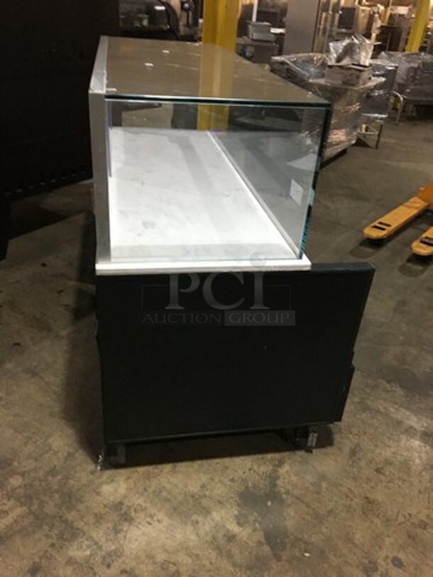 Structural Concepts Commercial Refrigerated Open Grab-N-Go/Display Case Combo! With 2 Sliding Rear Doors! On Commercial Casters! Model SBZ6652DR Serial 0912380GU318110! 220V 1Phase! - Image 4 of 10