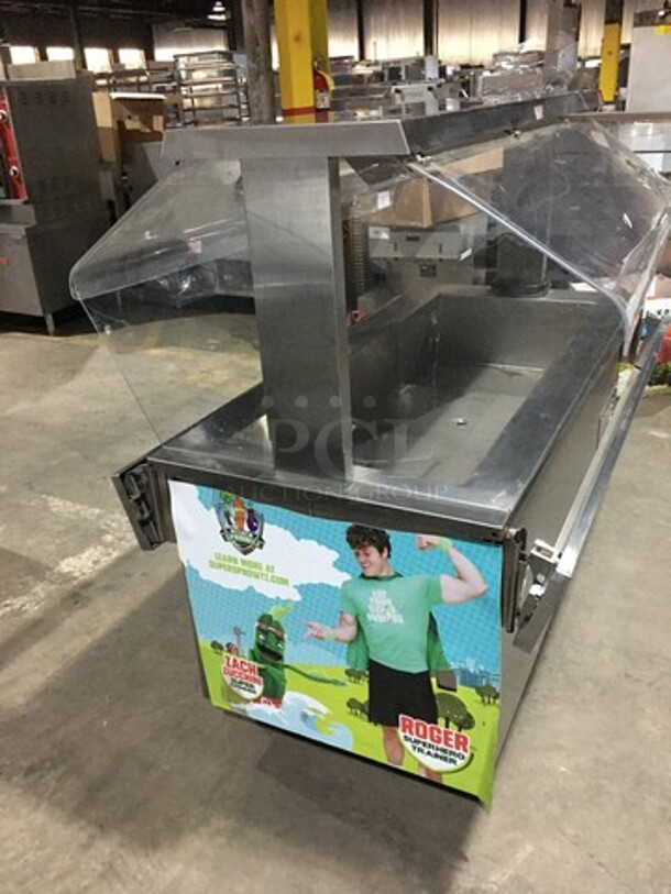 Vollrath Commercial Refrigerated Cold Pan! With Sneeze Guard! All Stainless Steel! With Lowering Prep/Serve Line! Model M3616500001EFA Serial B33600510731002! 120V 1Phase! On Commercial Casters! - Image 3 of 12