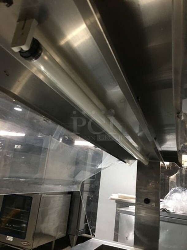 Vollrath Commercial Refrigerated Cold Pan! With Sneeze Guard! All Stainless Steel! With Lowering Prep/Serve Line! Model M3616500001EFA Serial B33600510731002! 120V 1Phase! On Commercial Casters! - Image 11 of 12