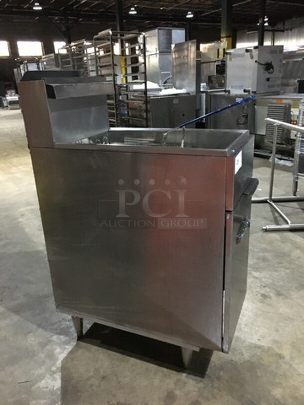 WOW! Imperial Commercial Natural Gas Powered Deep Fat Fryer! With Backsplash! With 2 Metal Frying Baskets! All Stainless Steel! On Legs! - Image 2 of 9