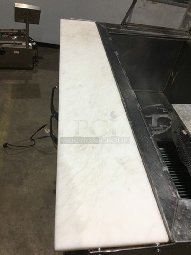 GZG Commercial Refrigerated Sandwich Prep Table! With Sneeze Guard! With Commercial Cutting Board! With 2 Door Underneath Storage Space! All Stainless Steel! Model SC48BM! 115V! On Legs! - Image 11 of 12