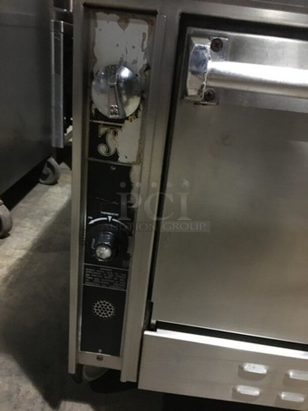 Nice! Jade Range Heavy Duty Commercial Natural Gas Powered WIDE BODY 4 Burner Range! With Full Size Oven Underneath! All S.S.! On Commercial Casters! - Image 10 of 12