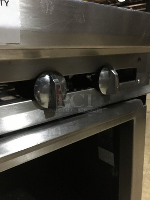 Sweet! Jade Range Heavy Duty Commercial Natural Gas Powered 2 Burner Stove! All Stainless Steel! On Commercial Casters! - Image 10 of 11