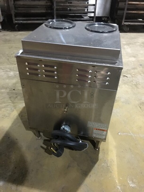 Bunn Commercial Countertop Dual Coffee Brewing Machine! Axiom Series! With 4 Coffee Pot Warming Stations! All Stainless Steel! Model AXIOM2/2TWIN Serial AXTN026390! 120/208/240V! 1Phase! On Legs! - Image 4 of 10