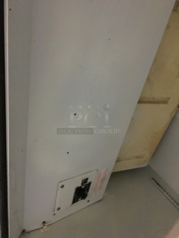 Commercial Single Door Reach In Cooler Merchandiser! With Poly Coated Racks! - Image 6 of 8