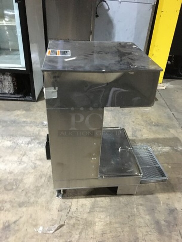 Bunn Commercial Countertop Dual Coffee Brewing Machine! All Stainless Steel! Model DUALSHDBC Serial DUAL191736! 120/208V 1Phase!
 - Image 4 of 7