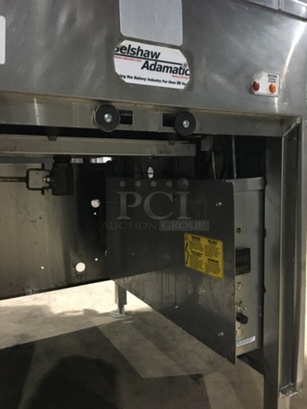 Amazing! Belshaw Adamatic Commercial Natural Gas Powered Donut Deep Fat Fryer! With Backsplash! All Stainless Steel! Model 718LCGNG Serial W11070098! On Legs! - Image 7 of 10