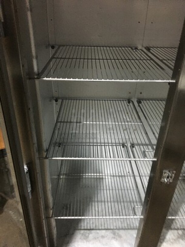 Traulsen Commercial Reach In 2 Door Cooler Merchandiser! All Stainless Steel Body! With Poly Coated Racks! Model AHT232NREFHG Serial T251270I98! 115V 1Phase! On Casters! - Image 5 of 9
