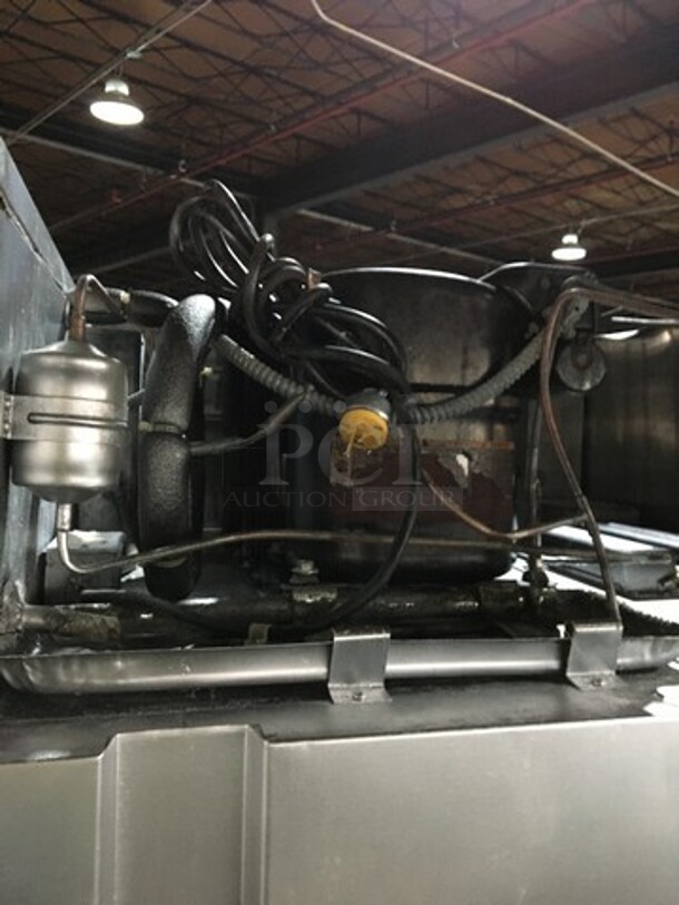 Traulsen Commercial Reach In 2 Door Cooler Merchandiser! All Stainless Steel Body! With Poly Coated Racks! Model AHT232NREFHG Serial T251270I98! 115V 1Phase! On Casters! - Image 9 of 9
