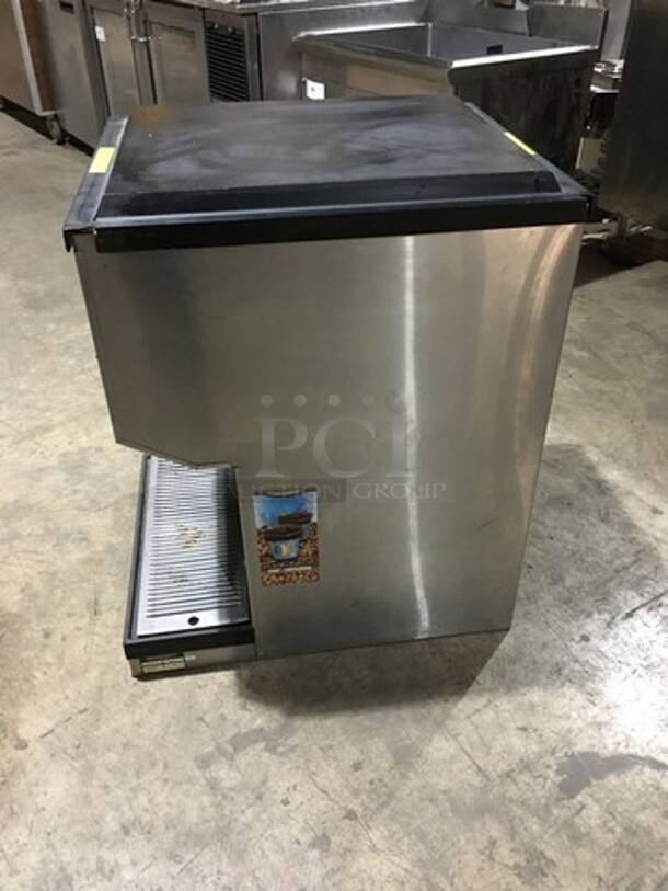 Remcor Commercial Countertop Ice Dispenser! With Drip Tray! All Stainless Steel! - Image 2 of 6