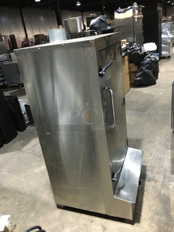 FABULOUS! Town Commercial Natural Gas Powered Smoker! All Stainless Steel Body! Model SM30RSSN Serial 201864! - Image 2 of 8