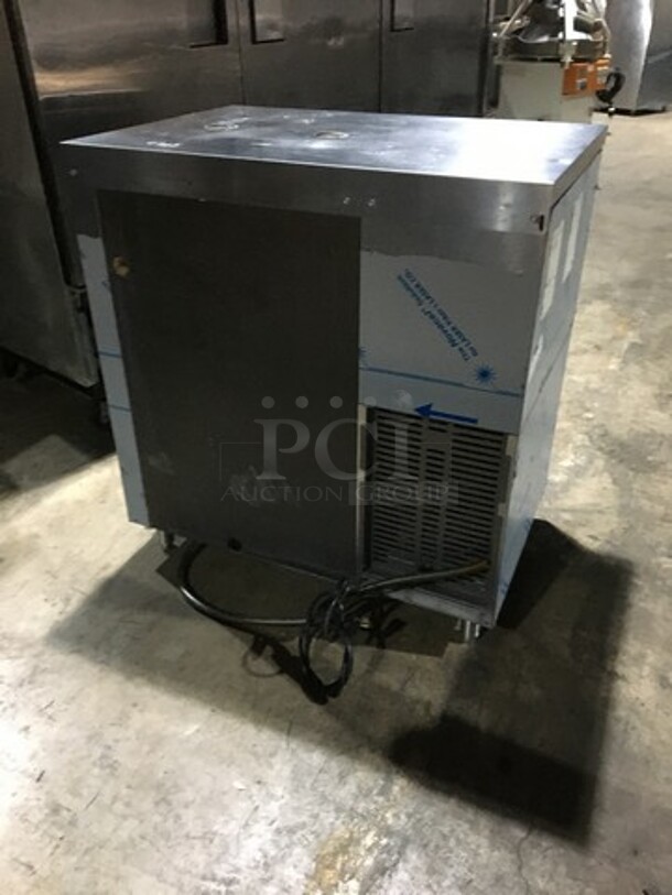 Perlick Commercial Single Door Bar Back Cooler! All Stainless Steel! Model BBS36RO Serial 783465! 115V 1Phase! On Legs! - Image 3 of 10