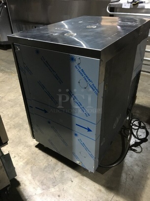 Perlick Commercial Single Door Bar Back Cooler! All Stainless Steel! Model BBS36RO Serial 783465! 115V 1Phase! On Legs! - Image 4 of 10