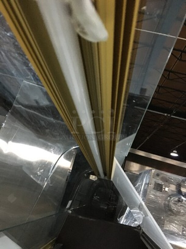 WOW! Universal Coolers Commercial Ice Cream Dipping Cabinet! - Image 6 of 8