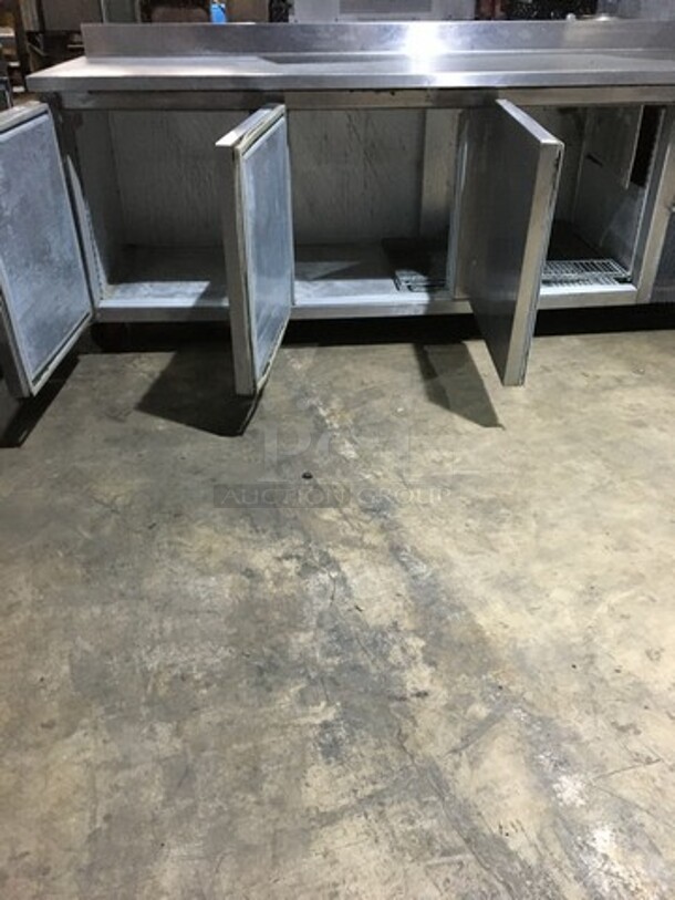 Beverage Air Commercial 3 Door Lowboy/Worktop Cooler! With Backsplash! All Stainless Steel! Model WDR93 Serial 2111110! 115V 1Phase! On Casters! - Image 5 of 9