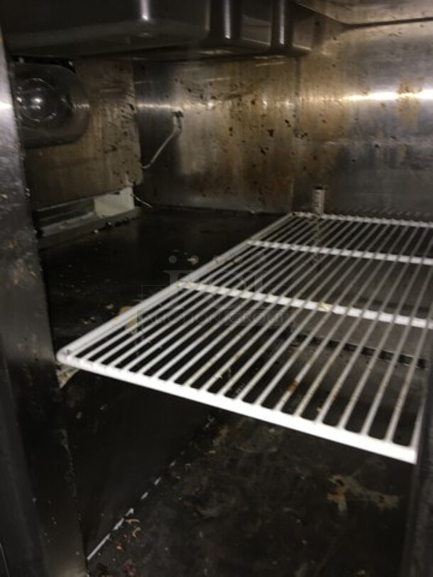 Cool Tech Commercial Refrigerated Sandwich Prep Table! With Enclosed Sneeze Guard! With 2 Door Underneath Storage Space Underneath! With Commercial Cutting Board! All Stainless Steel! Model CMPH36BM Serial 100117! 120V 1Phase! - Image 8 of 11