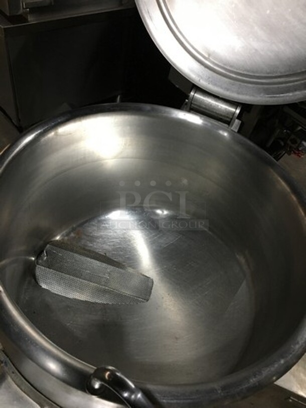 Vulcan Commercial Natural Gas Powered Jacketed Stationary Kettle! All Stainless Steel! Model GL40E Serial 271137918! On Legs!  - Image 5 of 12