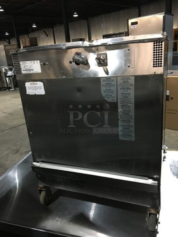 Alto Shaam Commercial Single Door Electric Powered Smoker! With View Through Door! All Stainless Steel! Model 767SK Serial 774254000! 208/240V 1Phase! On Casters! - Image 4 of 8