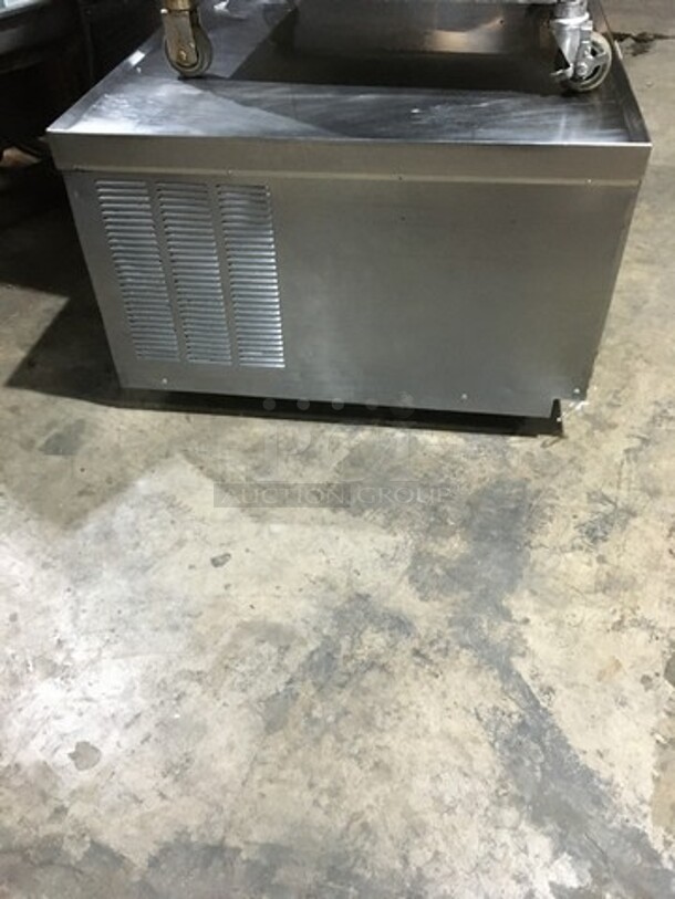 Delfield Commercial Refrigerated 2 Drawers Chef Base! With Storage Space! All Stainless Steel! 115V 1Phase! On Casters! - Image 3 of 8
