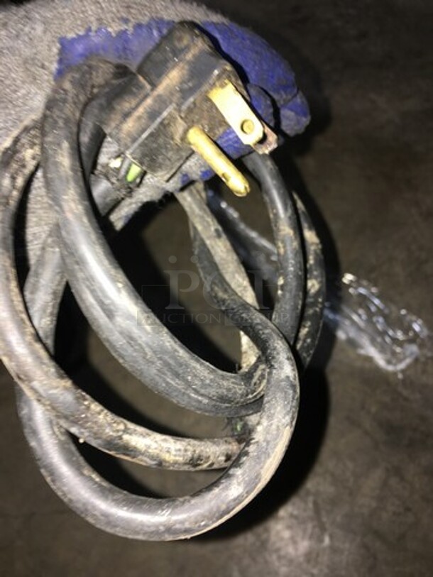 Norlake Commercial Single Door Lowboy Cooler! All Stainless Steel! Model RU4SS Serial 8302256! 115V 1Phase! - Image 8 of 8