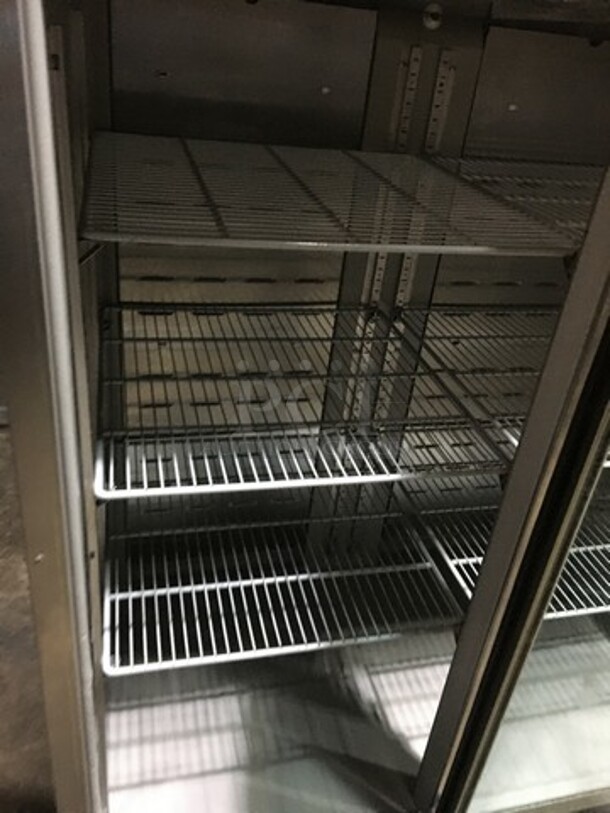 Hoshizaki Commercial 3 Door Reach In Cooler Merchandiser! With Poly Coated Racks! All Stainless Steel Body! Model CR3BFGYCR Serial E50024E! 115V 1Phase! - Image 6 of 10