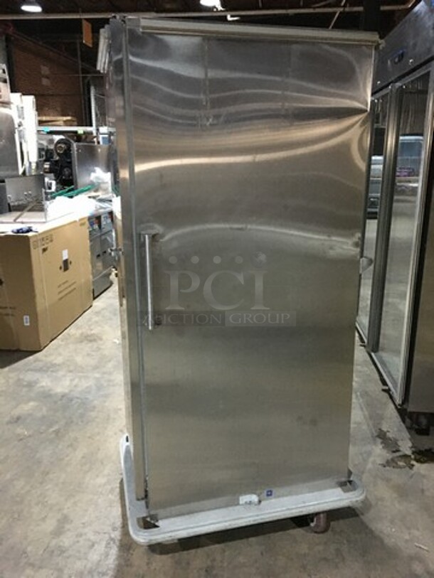 Curtis Hoffmann Commercial Enclosed Pan Transport Rack. All Stainless Steel! On Casters! - Image 2 of 8