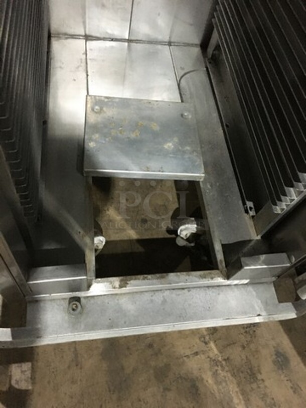 Curtis Hoffmann Commercial Enclosed Pan Transport Rack. All Stainless Steel! On Casters! - Image 7 of 8