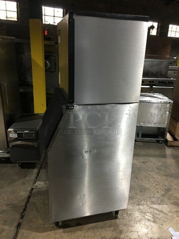 Ice-O-Matic Commercial Ice Making Machine! On Ice Bin! All Stainless Steel! Model ICE1006HW5 Serial 15061280013097! 208/230V! On Legs! 2 X Your Bid! Makes One Unit! - Image 2 of 9